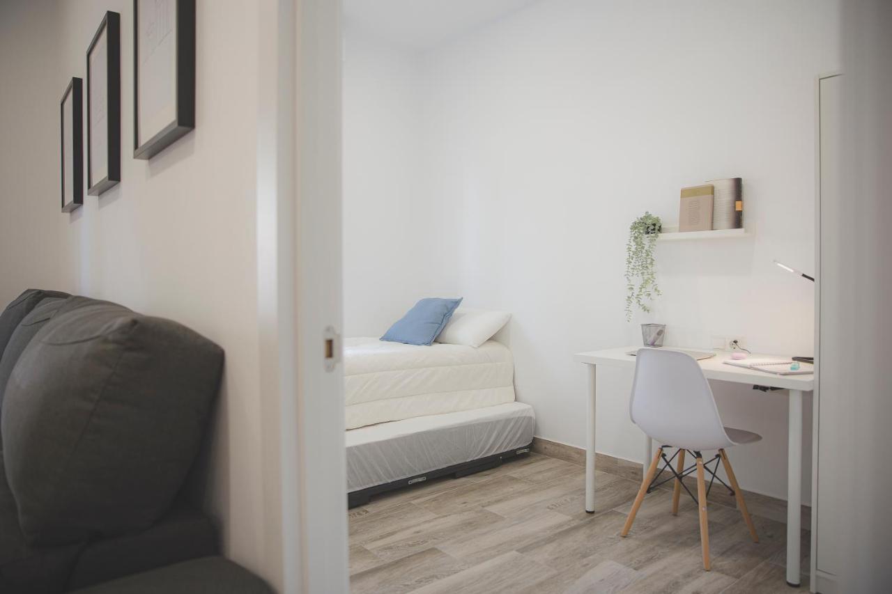 Acogedor Apartamento En Triana เซบีญา ภายนอก รูปภาพ