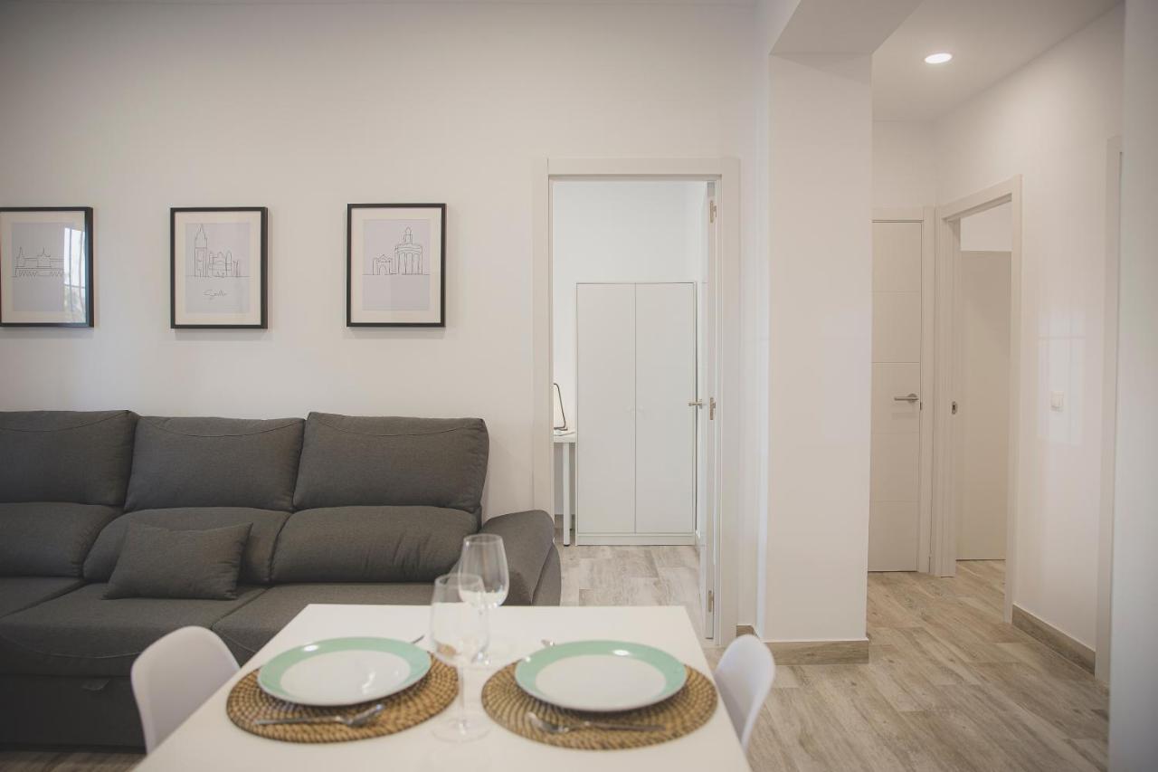 Acogedor Apartamento En Triana เซบีญา ภายนอก รูปภาพ